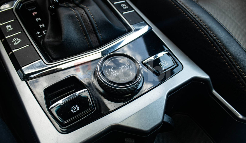 SsangYong Korando 1.5 Turbo e-XGI 163k Premium AWD A/T