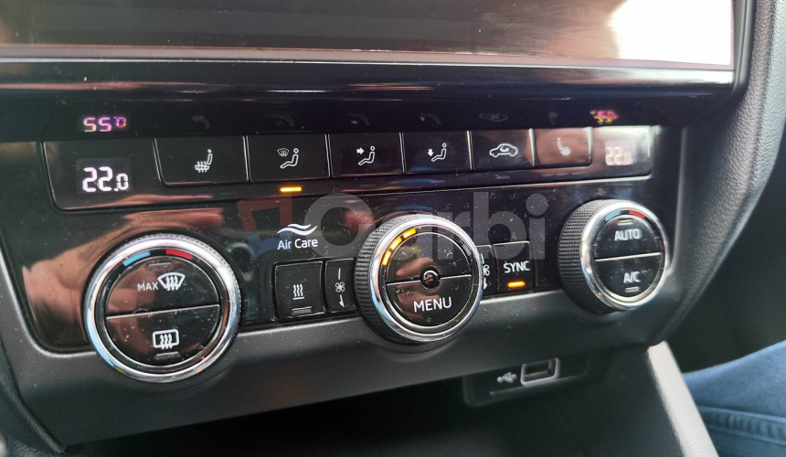 Škoda Octavia Combi 2.0 TDI Ambition DSG 4x4 EU6