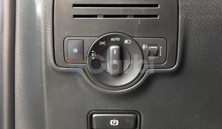 Mercedes-Benz Vito Tourer 111 BlueTEC kompakt Base