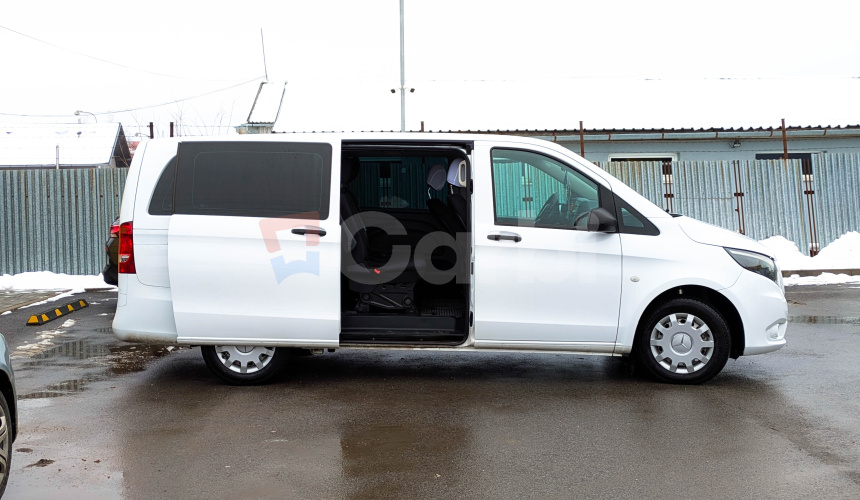 Mercedes-Benz Vito Tourer 111 BlueTEC kompakt Base