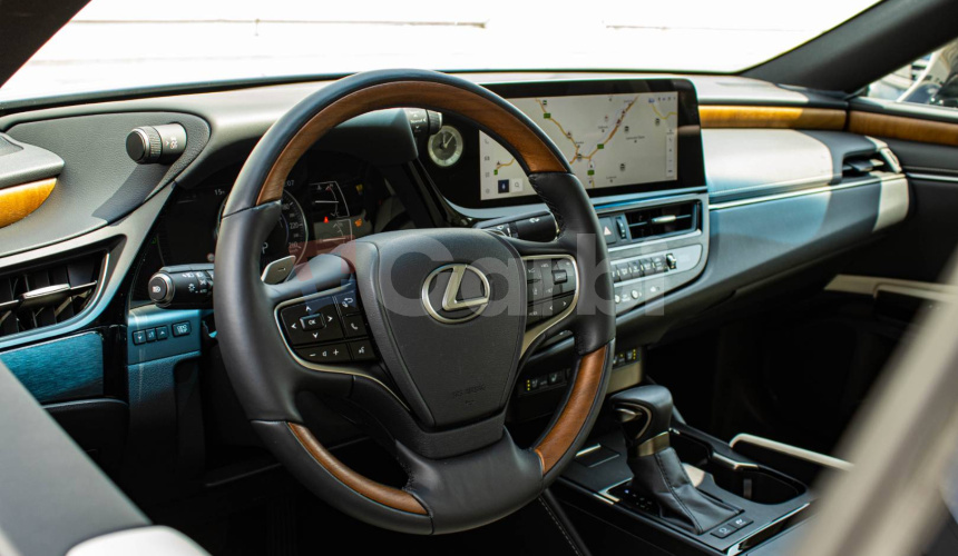 Lexus ES ES300H Prestige Top