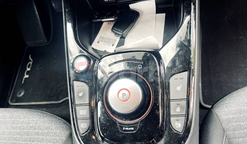 Kia Soul E- PLATINUM