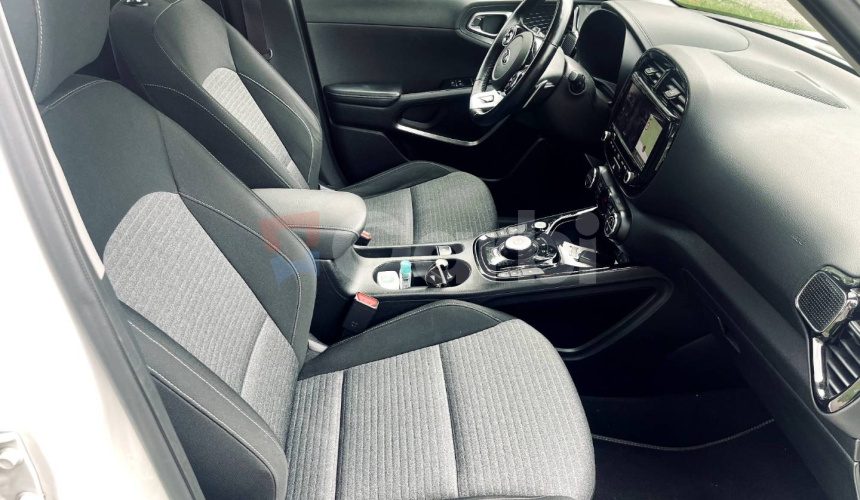 Kia Soul E- PLATINUM