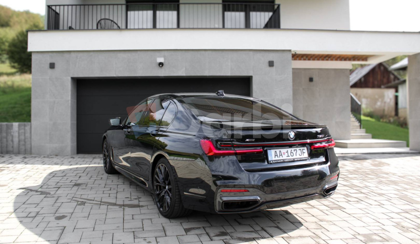 BMW Rad 7 750i xDrive A/T