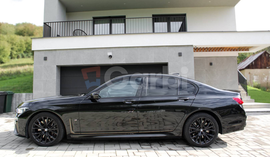 BMW Rad 7 750i xDrive A/T