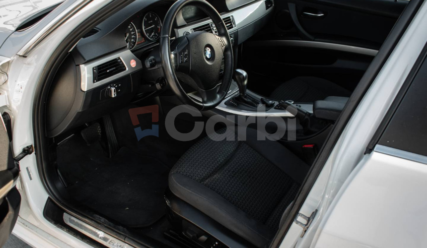 BMW Rad 3 Touring 320d 184k xDrive A/T