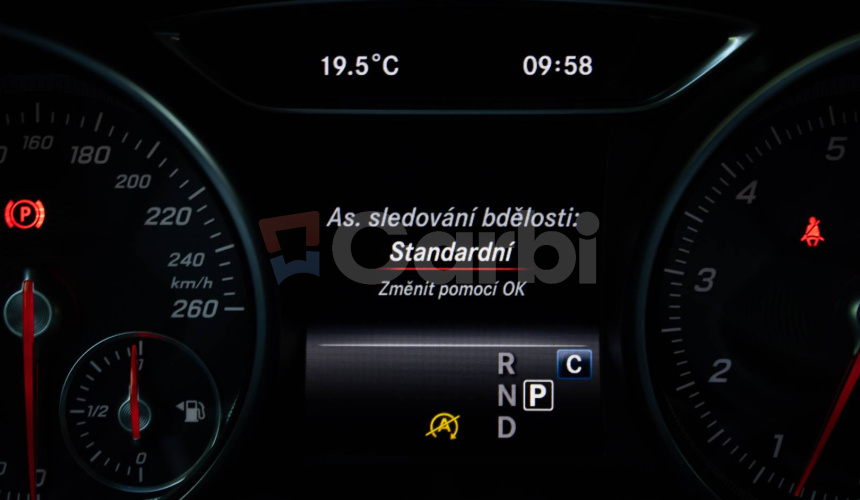 Mercedes-Benz CLA Kupé 180 AMG Line, Slovenské, Night package, Keylles, Apple car play, Kamera