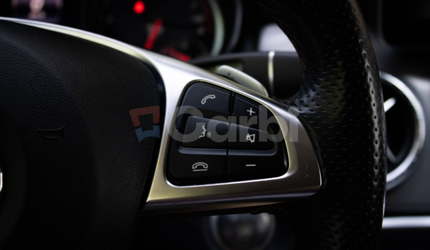 Mercedes-Benz CLA Kupé 180 AMG Line, Slovenské, Night package, Keylles, Apple car play, Kamera