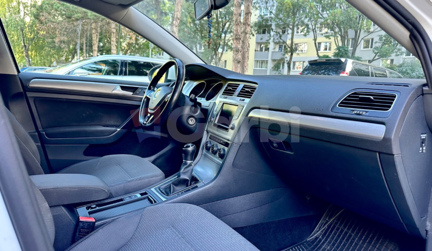 Volkswagen Golf Variant 1.6 TDI BMT 110k Comfortline EU6