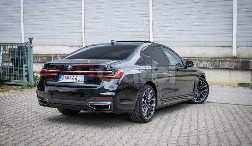 BMW 730d xDrive MSport, Laser, Webasto, Masáž 4x, DPH