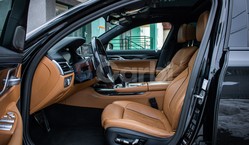 BMW 730d xDrive MSport, Laser, Webasto, Masáž 4x, DPH