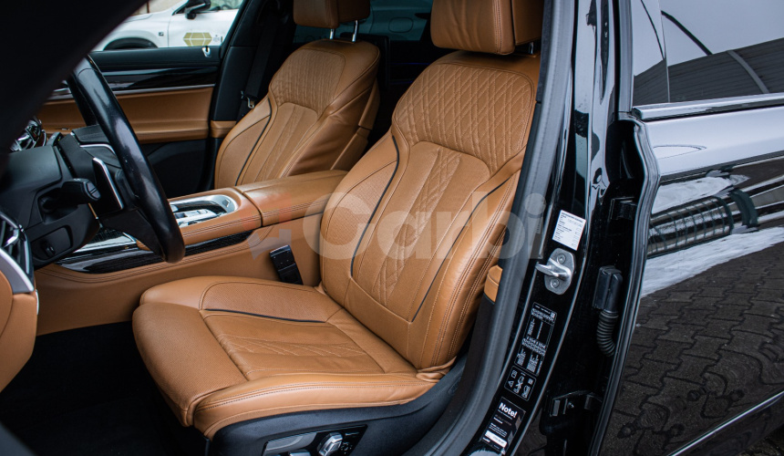 BMW 730d xDrive MSport, Laser, Webasto, Masáž 4x, DPH