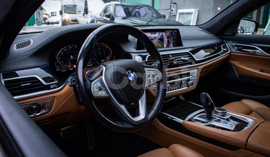 BMW 730d xDrive MSport, Laser, Webasto, Masáž 4x, DPH