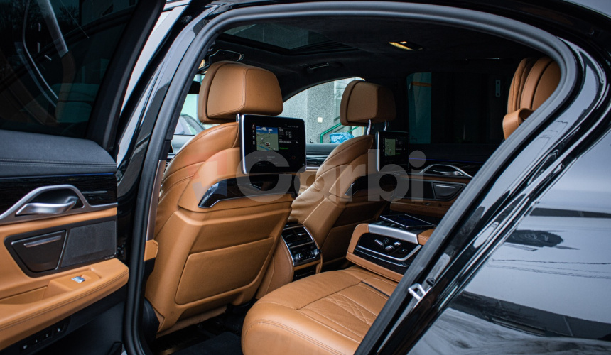 BMW 730d xDrive MSport, Laser, Webasto, Masáž 4x, DPH