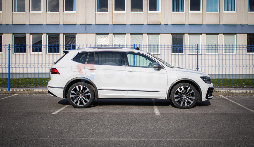 Volkswagen Tiguan 2.0 BiTDI 176 kW 4Motion DSG RLine, Webasto, Dynaudio, Pano, Matrix,HUD