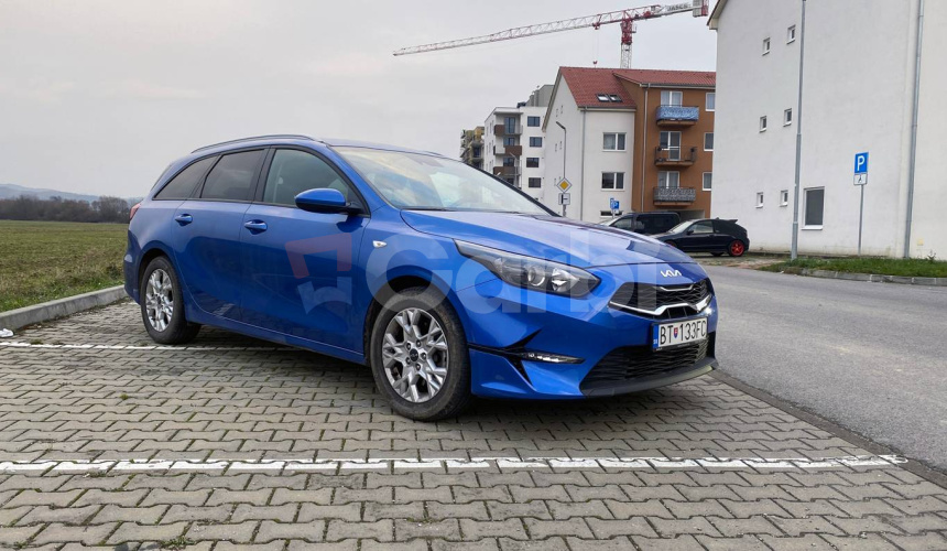 Kia Ceed SW 1.5 T-GDi Silver