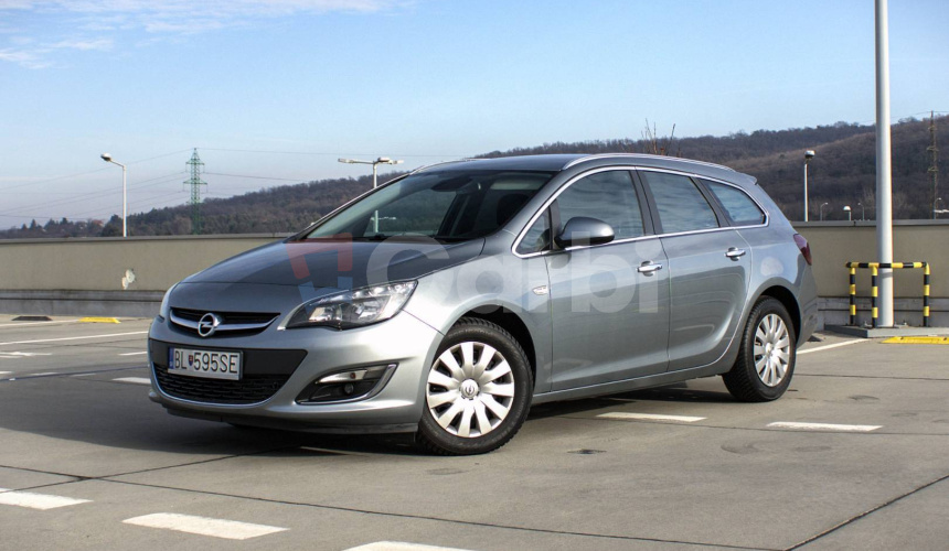 Opel Astra Sport Tourer ST 1.4 Turbo 140k Cosmo