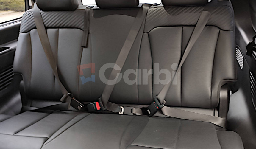 Hyundai STARIA 2.2 CRDi Premium A/T