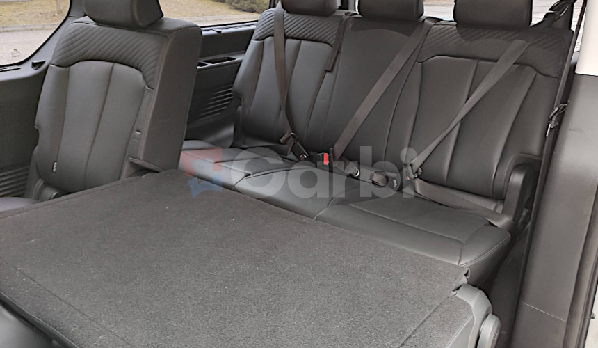 Hyundai STARIA 2.2 CRDi Premium A/T