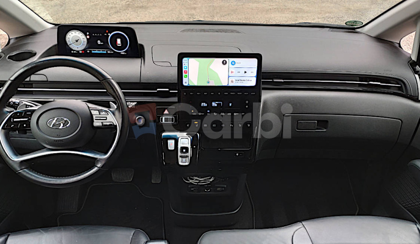 Hyundai STARIA 2.2 CRDi Premium A/T