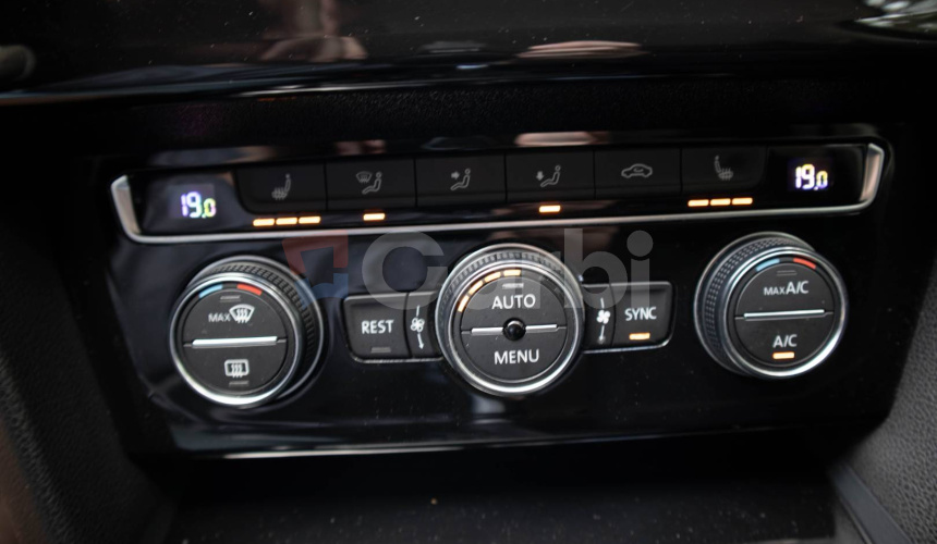 Volkswagen Passat Variant 2.0 TDI BMT Highline DSG