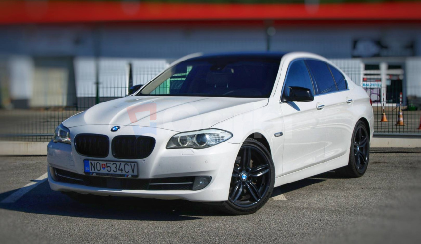 BMW Rad 5 530d xDrive A/T