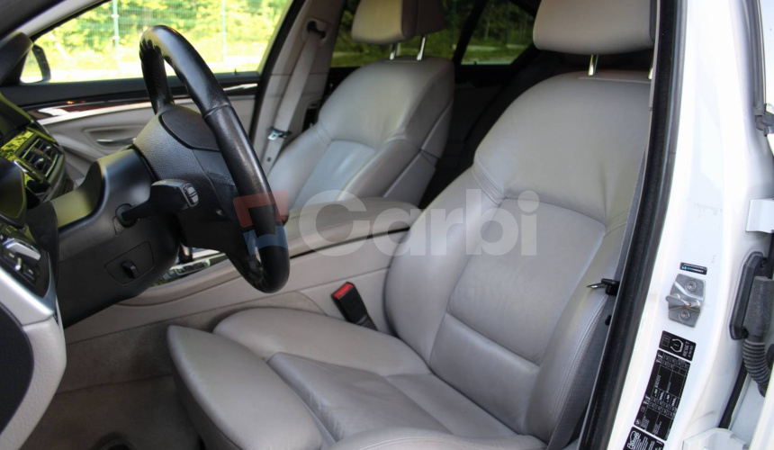 BMW Rad 5 530d xDrive A/T