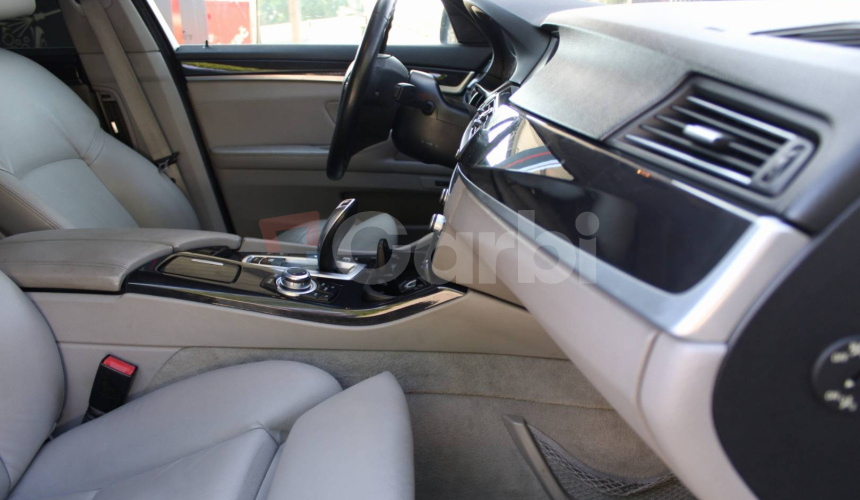 BMW Rad 5 530d xDrive A/T