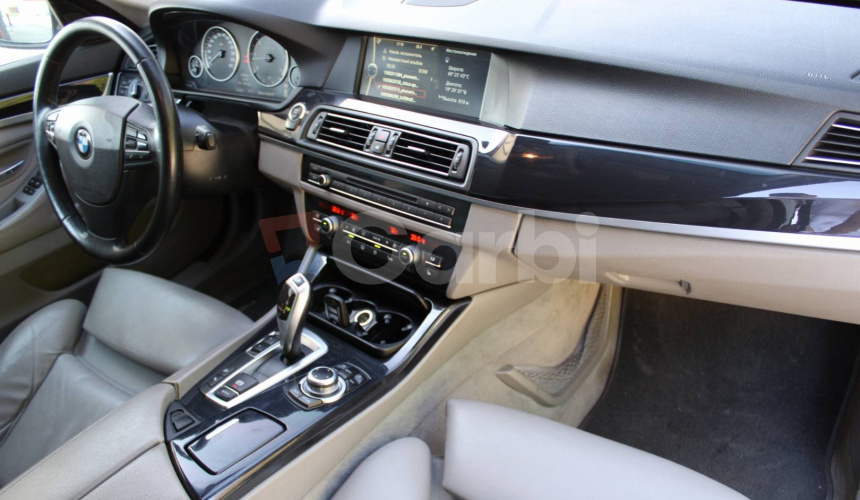 BMW Rad 5 530d xDrive A/T