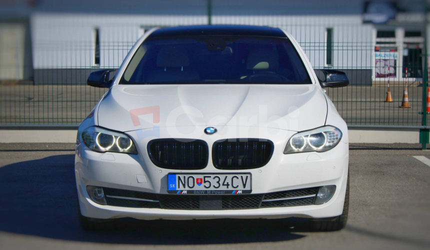 BMW Rad 5 530d xDrive A/T