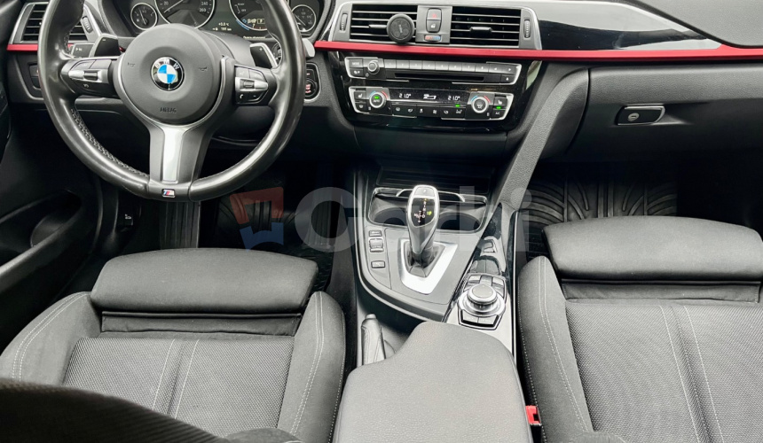 BMW Rad 3 Touring 320i xDrive M Sport Shadow A/T
