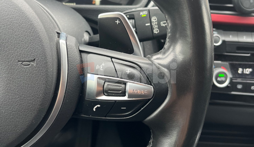 BMW Rad 3 Touring 320i xDrive M Sport Shadow A/T