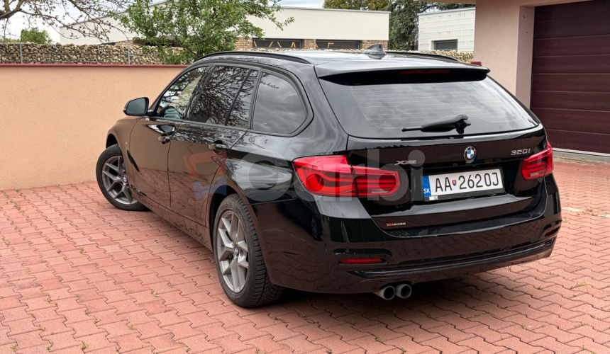 BMW Rad 3 Touring 320i xDrive M Sport Shadow A/T