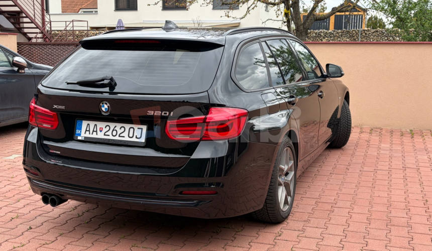BMW Rad 3 Touring 320i xDrive M Sport Shadow A/T
