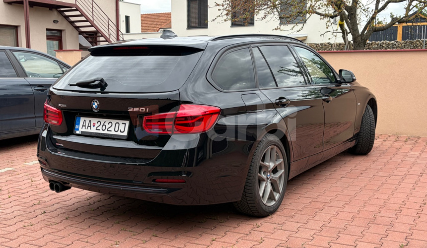 BMW Rad 3 Touring 320i xDrive M Sport Shadow A/T