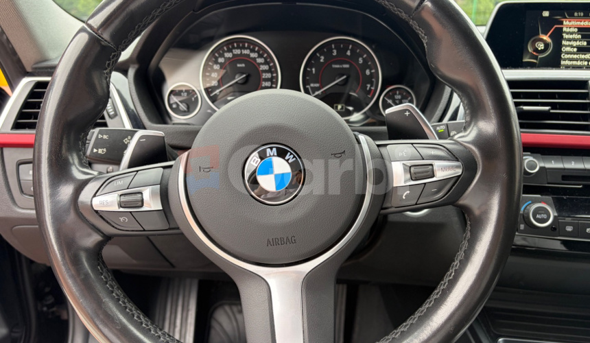 BMW Rad 3 Touring 320i xDrive M Sport Shadow A/T
