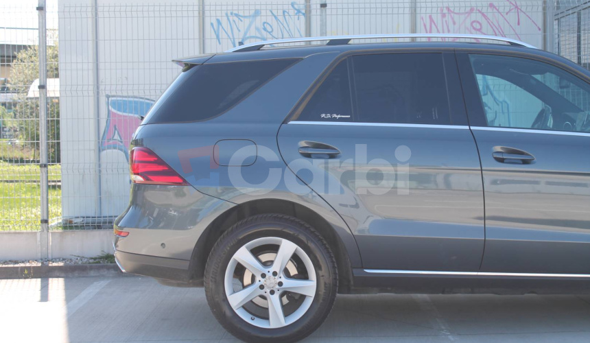 Mercedes-Benz GLE Trieda 350d 190kW A9