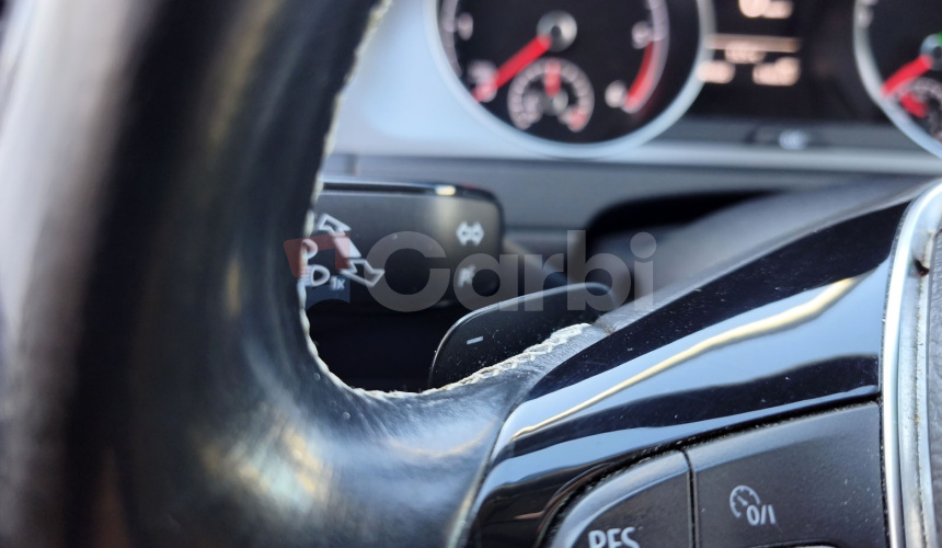 Volkswagen Golf Variant 1.6 TDI DSG Lounge