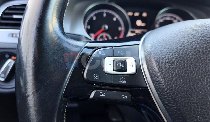 Volkswagen Golf Variant 1.6 TDI DSG Lounge