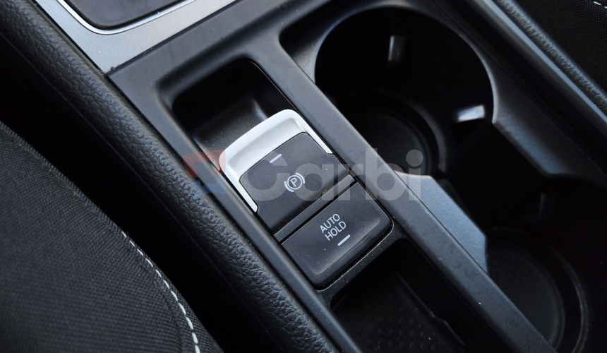 Volkswagen Golf Variant 1.6 TDI DSG Lounge