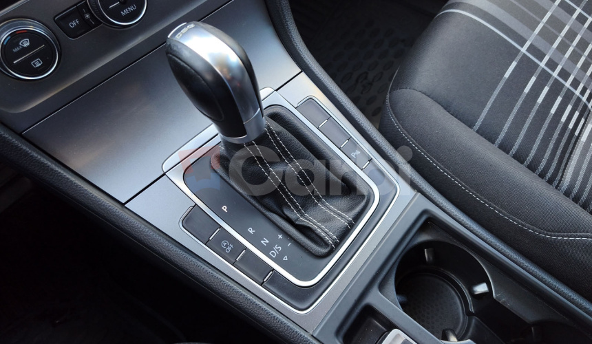 Volkswagen Golf Variant 1.6 TDI DSG Lounge