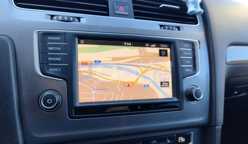 Volkswagen Golf Variant 1.6 TDI DSG Lounge