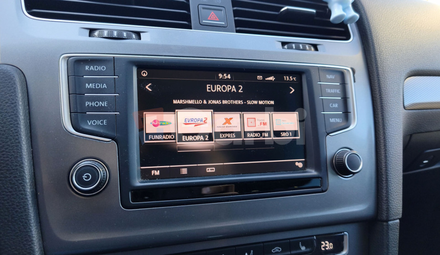Volkswagen Golf Variant 1.6 TDI DSG Lounge