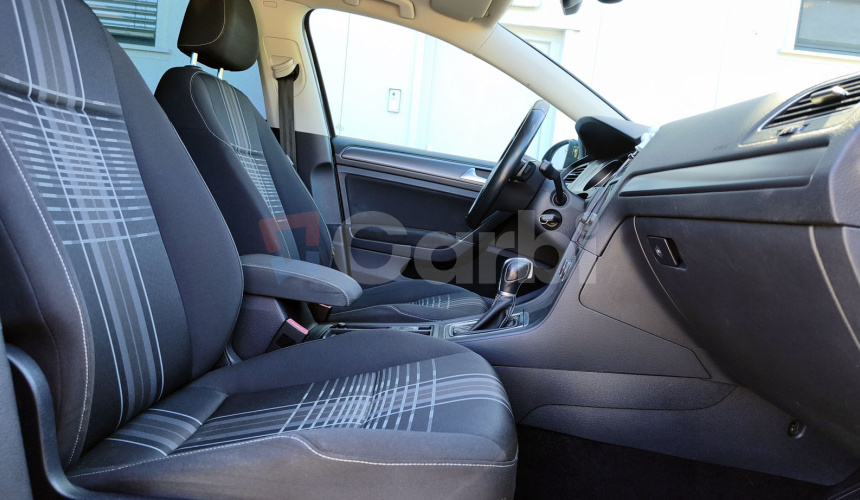Volkswagen Golf Variant 1.6 TDI DSG Lounge