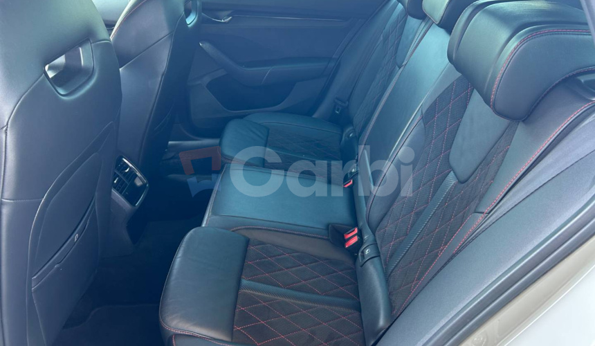 Škoda Octavia Combi 2.0 TSI RS DSG