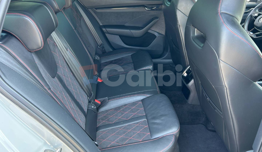 Škoda Octavia Combi 2.0 TSI RS DSG