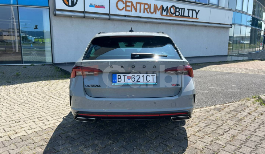 Škoda Octavia Combi 2.0 TSI RS DSG