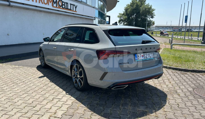 Škoda Octavia Combi 2.0 TSI RS DSG