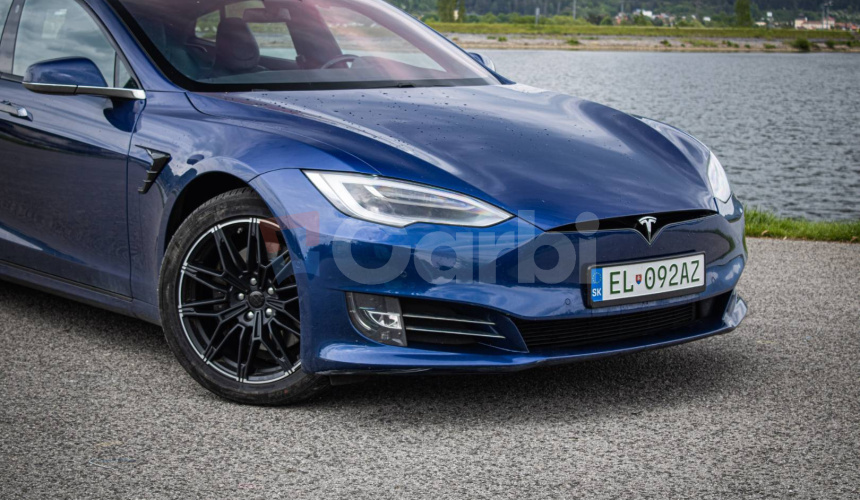 Tesla Model S 100 D, Free Supercharger, EAP, MC2 čip ,Vzduch, CCS adaptér, DPH