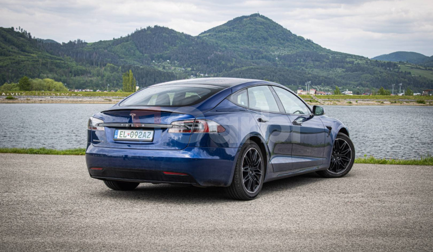 Tesla Model S 100 D, Free Supercharger, EAP, MC2 čip ,Vzduch, CCS adaptér, DPH